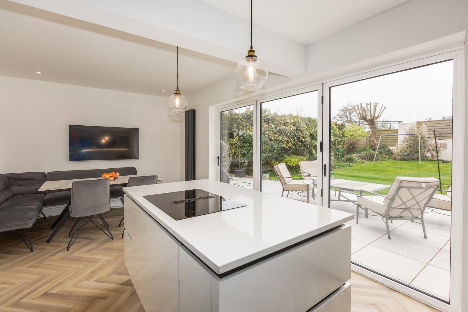 The Orchard, Newton, Swansea, SA3 4UQ